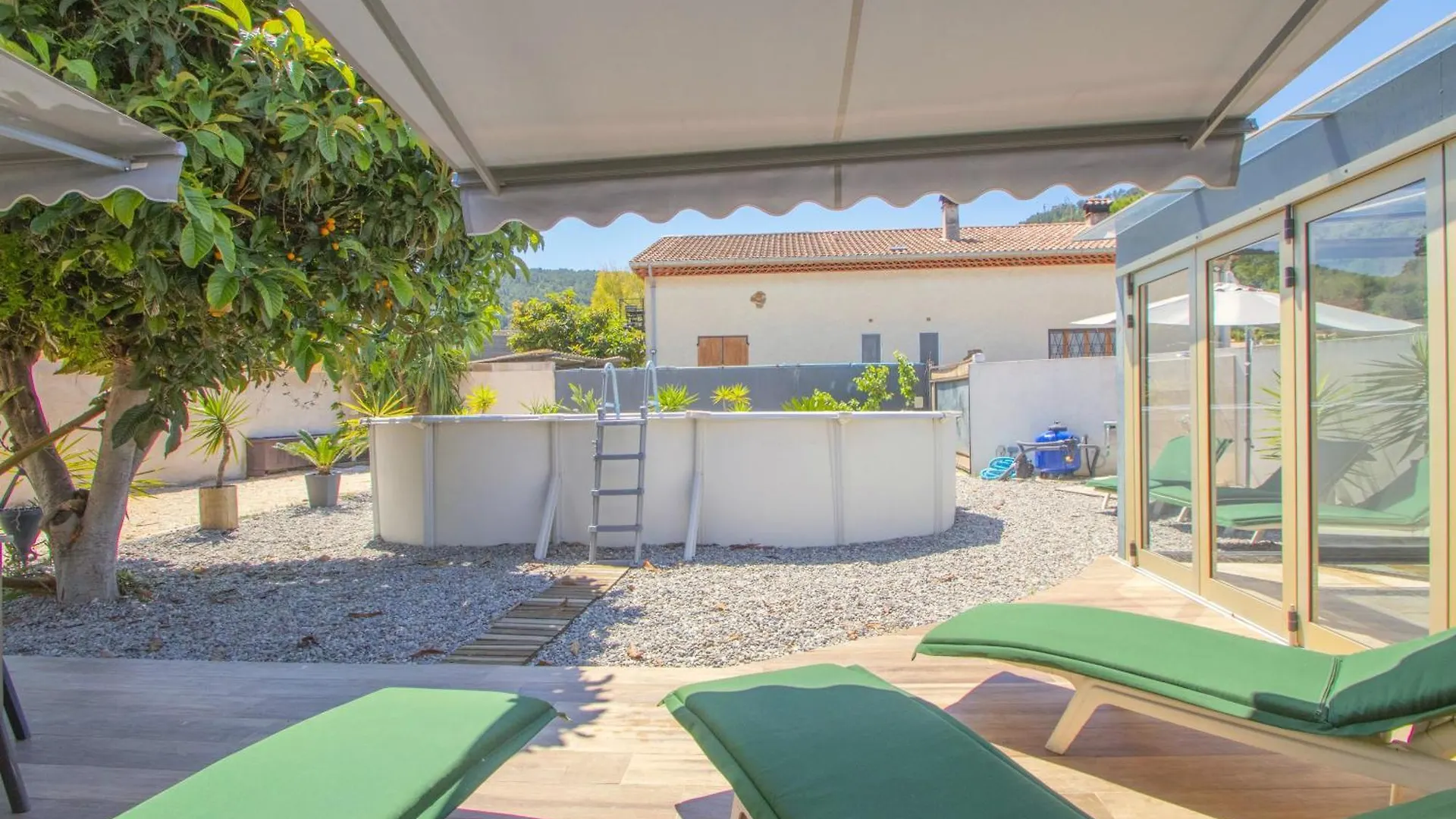 Villa Climatisee Avec Piscine Proche Des Plages La Crau